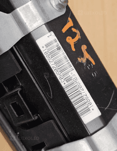 Toyota Avensis T25 airbag kolanowy poduszka kierowcy kolanówka 2