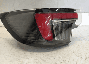 Opel corsa mokka b lampa tył tylna lewa oryginał 2