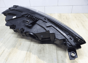Audi A3 8Y0 19r lewa lampa przód full led 8Y0941011 5