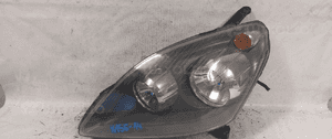 Przod przednia lampa lewa opel zafira b 1
