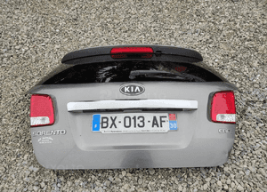 Klapa tył tylna pokrywa bagażnika szyba kia sorento ii 2009-2014 1