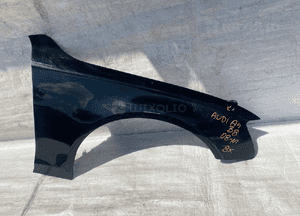 Audi A4 B8 błotnik prawy 08-