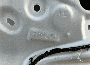 Drzwi tyl tylne lewe toyota yaris iv 4 2020- bardzo ladne 6
