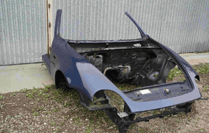 Pas przedni błotnik lewy prawy maserati 3200GT 98- 3