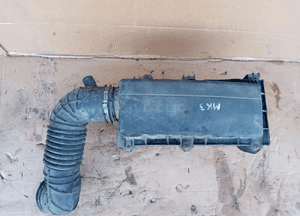 Obudowa filtra powietrza rura Ford Mondeo MK3 1.8 16V 1S71-9C623-AH 2