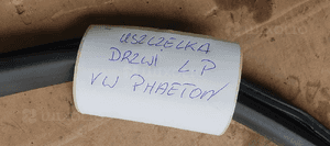 Uszczelka drzwi lewy przód przednia lewa VW Phaeton 5