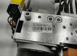 Pompa hydrauliczna dachu składanego mercedes clk ii W209 A2098000630 02-09 7