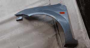 Ford fiesta MK.6 vi błotnik przedni lewy J4 2