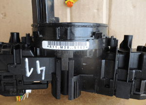 PRZEŁĄCZNIK ZESPOLONY TAŚMA KIA SPORTAGE III 3 3