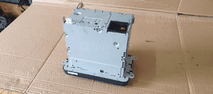 Radio radioodtwarzacz fabryczne VW Tiguan Polo Passat B6 5M0035186J 5