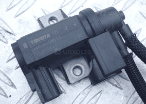 Zawor podcisnienia 25819-0R012 toyota RAV4 2.2 D4D