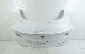 Tesla model 3 2017- pokrywa klapa bagażnika 1