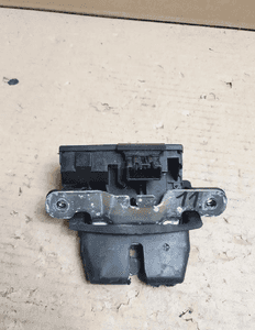 Ford fiesta MK7 lift zamek klapy bagażnika D3D0B 3
