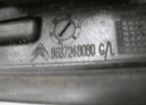 Listwa szyby czołowej lewa citroen DS5 kzcd 3