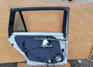 MERCEDES  r 251 drzwi tylne prawe szyba zamek listwa LONG 7