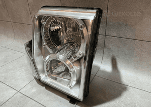 Jeep commander xk xh lampa prawa oryginał uk bdb 5