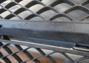 Grill grill atrapa mercedes c-klasa W205 2014- 15