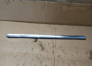 Listwa drzwi prawy przód chrom Opel Zafira B 498166255 1