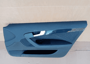 Boczek tapicerka drzwi prawy przód Audi A3 8P 5D 8P4867106 4