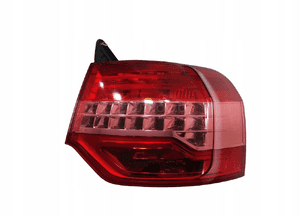 Lampa prawa prawy tył tylna citroen C5 iii X7 9681063680 2008-2011 1