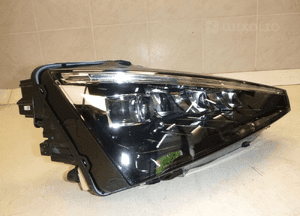 Skoda scala 2019 lampa przód prawa full led 6PIN 9