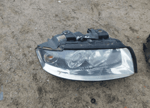audi A4 B6 lampa prawa WYSYŁKA 1