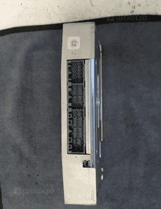 JAGUAR XE X760 WZMACNIACZ AUDIO ORYGINAŁ 3