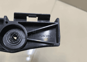 Lexus is 220D ślizg zderzaka prawy tył 52157-530040 3