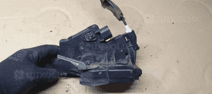 Zamek prawy przód BMW E46 Europa 8206408 3