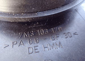 Pokrywa zaworów vw audi 1.8T aum 038103469T radom 4