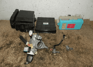 Zestaw Startowy Do Odpalania Mitsubishi Lancer VII 1.6 16V 98KM 4G18 1860A319 1