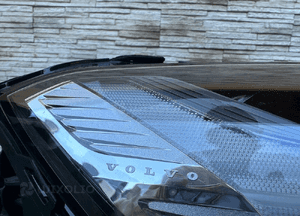 Lampa volvo XC60 32404706 europa 2
