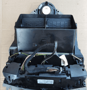 Mercedes W211 panel sterowania nawiewu środkowy wlot 2118300385 4
