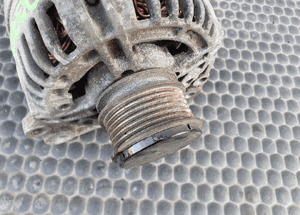 Alternator 06F903023D BOSCH 110A 1.6 TDI Skoda Fabia II VW Polo Seat Ibiza IV 6
