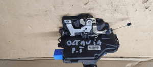 Zamek drzwi prawy tył Skoda Octavia II 7L0839016 1