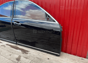 Mercedes W221 drzwi 197 prawy przód proste zdrowe 2