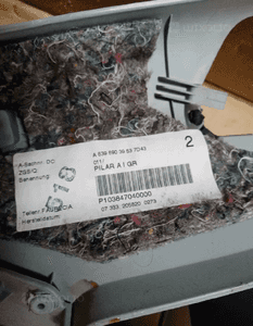 Osłona poszycie słupka lewy przód Mercedes Vito 639 A6396903953 3