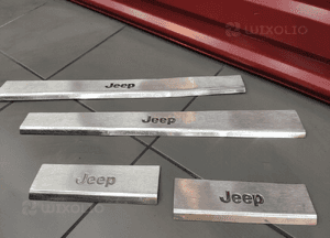 Jeep cherokee liberty kk 07-12R listwy progowe nakładki komplet oryginał 1