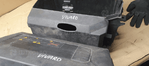 Podstawa akumulatora Opel Vivaro B Trafic III 244465670R 244970004R 9