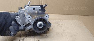 Pompa wtryskowa paliwa Audi A8 D3 4.2 TDI 057130755L 2