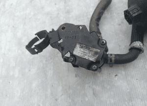 Peugeot 3080508 1,6 thp dodatkowa pompa wody 704386030 1