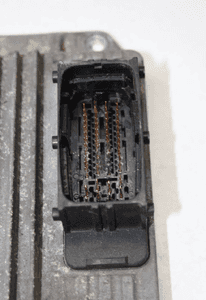 Sterownik moduł komputer silnika 1.7 ISUZU OPEL ASTRA MERIVA 8980003221 4