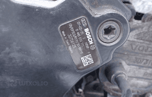 SILNIK VOLVO S80  2,4 D  D5 RADOM 4