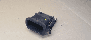 Kratka nawiewu lewa Audi A8 D3 4E0820901 4