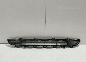 BMW X3 F25 LCI Kratka zderzaka śr. górna - 15700 2