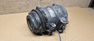 Sprężarka klimatyzacji pompa klimy Audi A6 C5 2.5 TDI 3