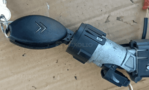 Citroen C5 I II  stacyjka kluczyk 3