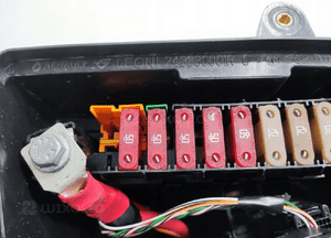 SKRZYNKA BEZPIECZNIKÓW RENAULT MASTER IV 243830001R 2.3 DCI 2019-2024 7