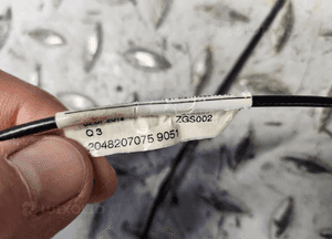 MERCEDES C KLASA LIFT W204 ANTENA DACHOWA REKIN PŁETWA 2048207075 4