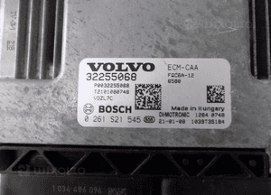 Volvo XC40 plug-in hybrid 1.5 sterownik komputer silnika 4
